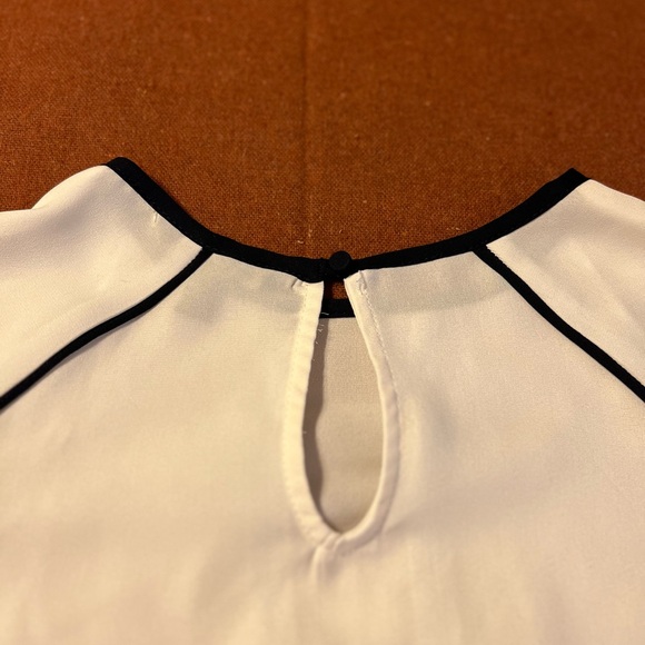 Banana Republic Piping Blouse - Picture 11 of 16